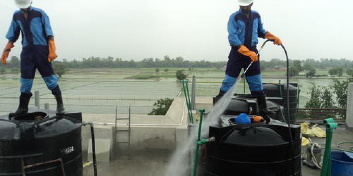 Where Find Water Tank Cleaning Services Near Me Pakistan?