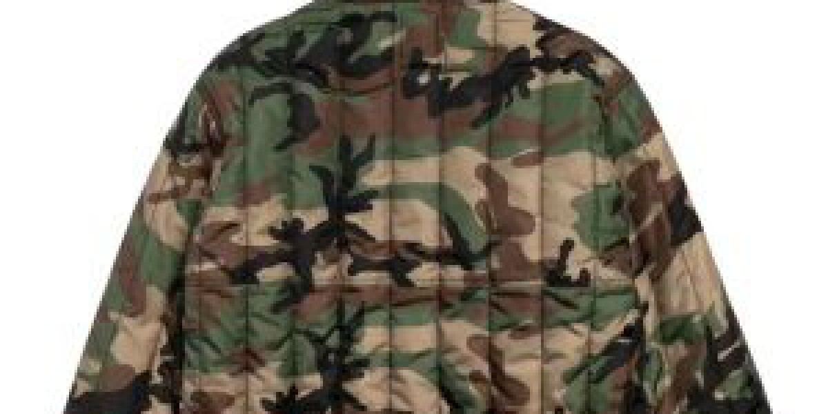 Stussy Jacket Is the Gift Every Streetwear Fan Actually Wants
