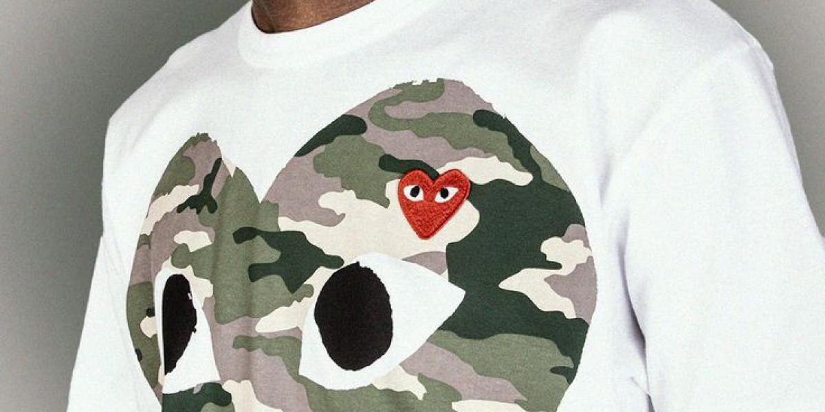 CDG Big Heart White T-Shirt: Maximalism With a Straight Face