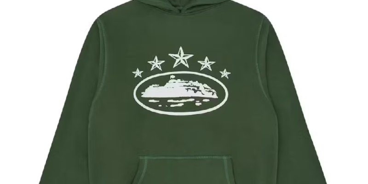 Corteiz Hoodie: The Streetwear Essential That Defines Modern Urban Style