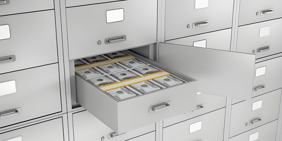 Safe Deposit Boxes Explained: What Can You Actually Store?