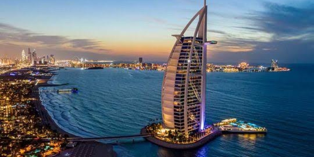 Are Burj Al Arab Visit Tickets Available for Guided Tours?