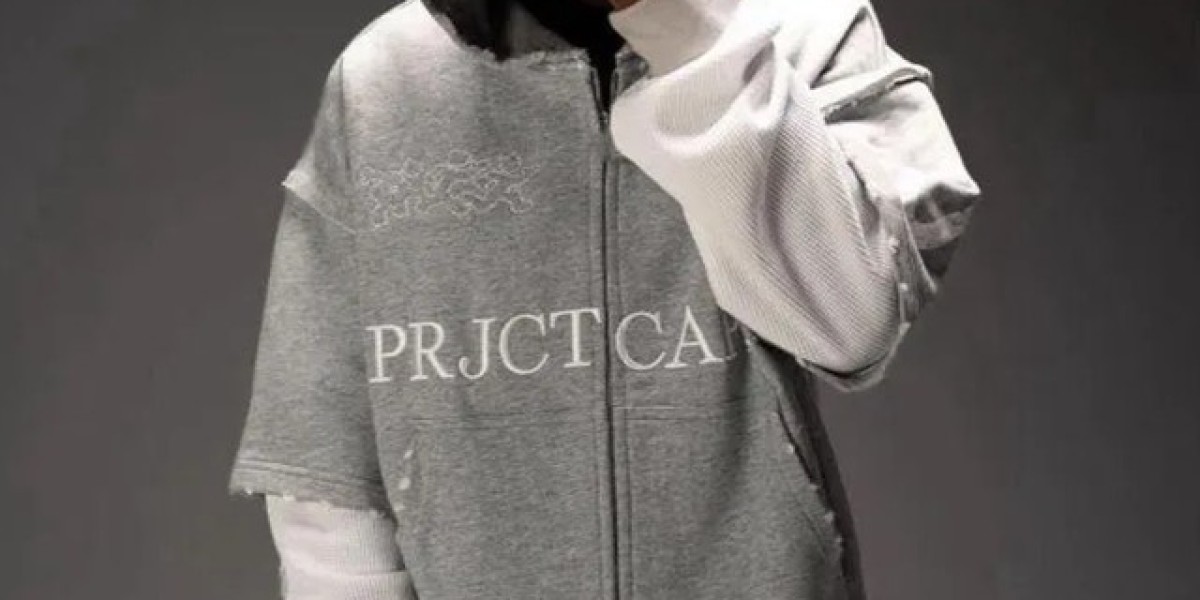 Project Capri Clothing: Streetwear Ideas for a Minimalist Wardrobe
